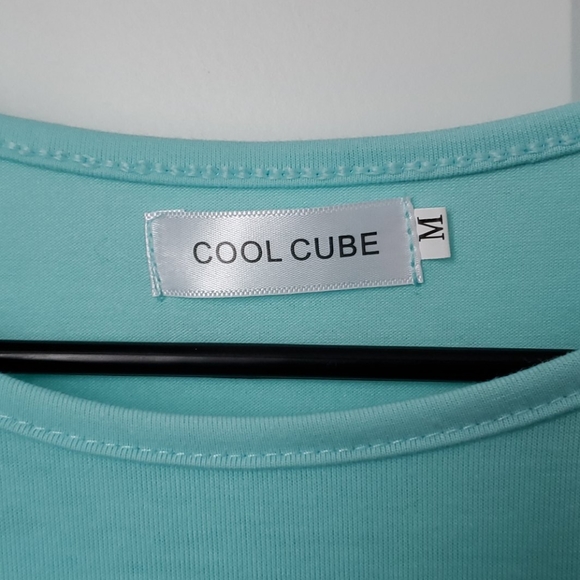 Tunic - Picture 2 of 3